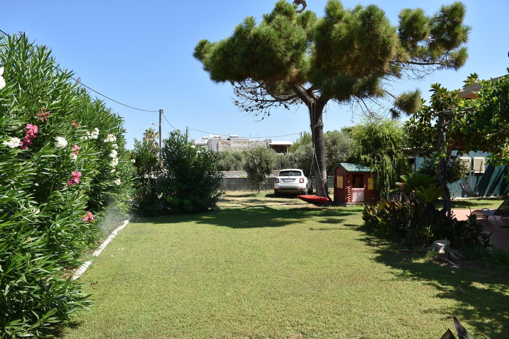 Villa Gerani يورانيون المظهر الخارجي الصورة